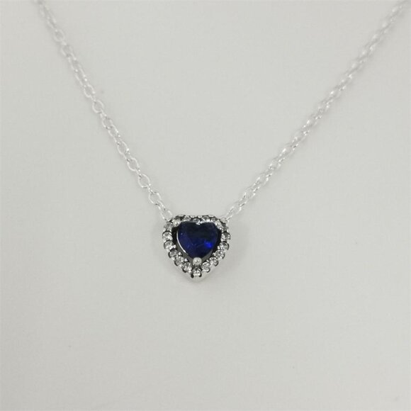 Pandora Sparkling Heart Neclace - Picture 2 of 2